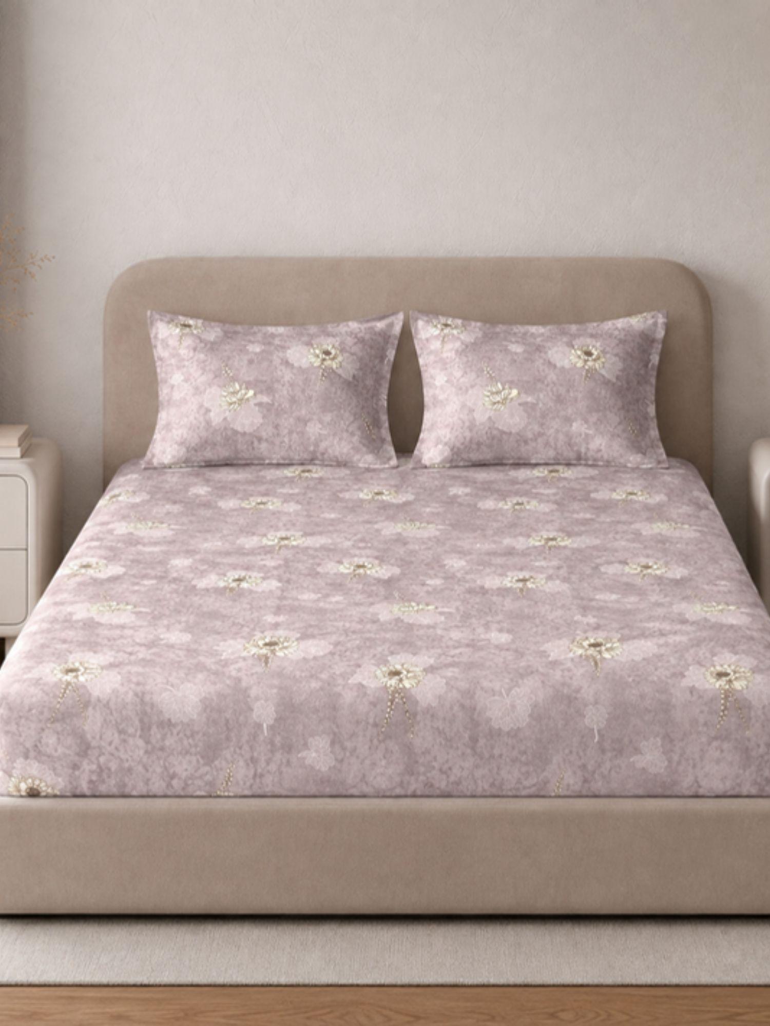 Sleeping Owls 100% Soft Cotton Allure Emperor 210TC Super King Bedsheet With 2 Pillow Covers Sleeping Owls 100% Soft Cotton Allure Emperor 210TC Super King Bedsheet With 2 Pillow Covers