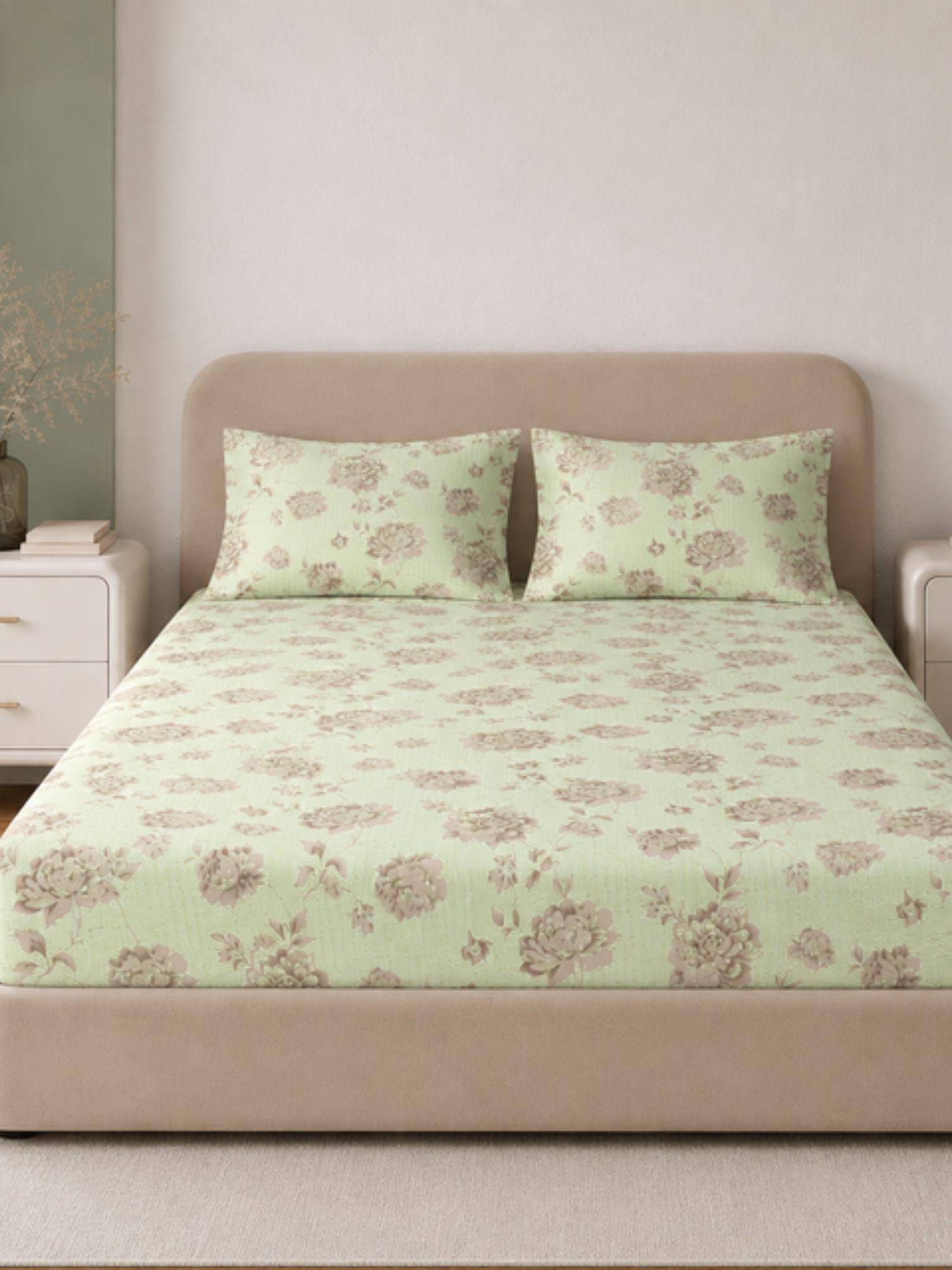 Sleeping Owls 100% Soft Cotton Allure Emperor 210TC Super King Bedsheet With 2 Pillow Covers Sleeping Owls 100% Soft Cotton Allure Emperor 210TC Super King Bedsheet With 2 Pillow Covers