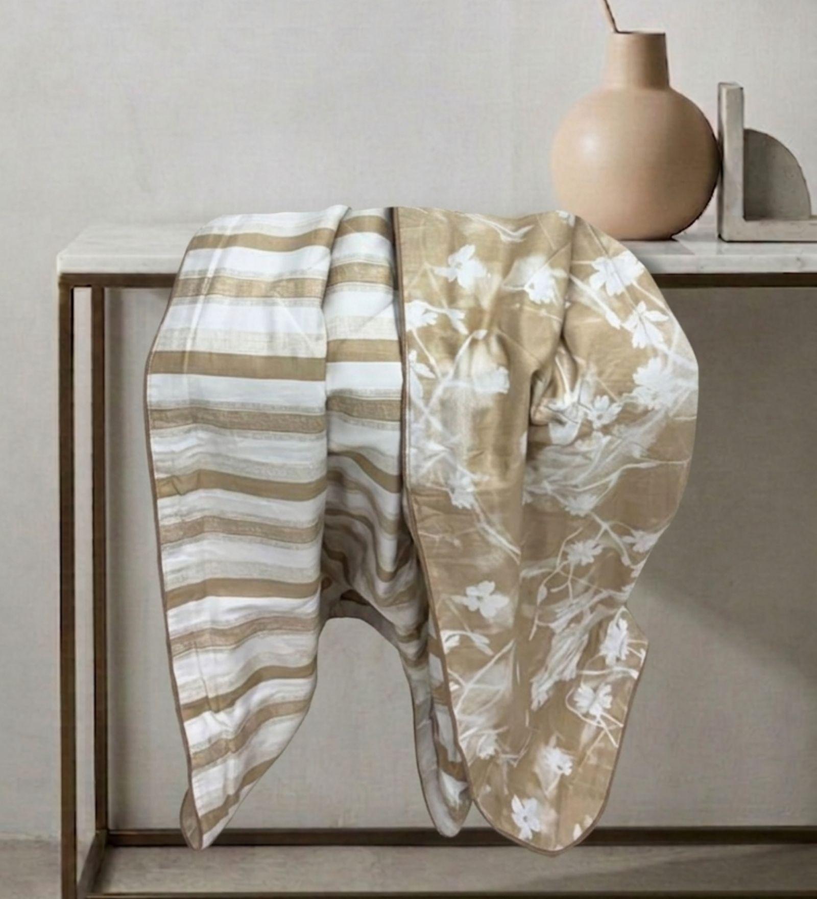 Sleeping Owls Premium 300TC 100% Pure Cotton Printed Reversible Dohar Set Sleeping Owls Premium 300TC 100% Pure Cotton Printed Reversible Dohar Set