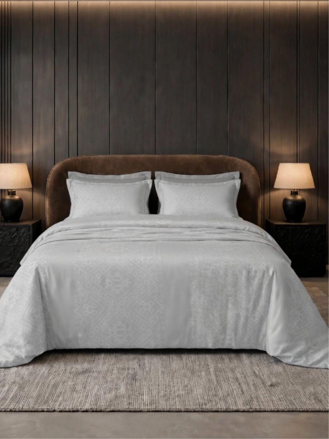 Sleeping Owls 100% Soft Mercerized Cotton Royal Luxe Jacquard Weave 300TC Super King Bedsheet With 2 Piping Pillow Covers Sleeping Owls 100% Soft Mercerized Cotton Royal Luxe Jacquard Weave 300TC Super King Bedsheet With 2 Piping Pillow Covers