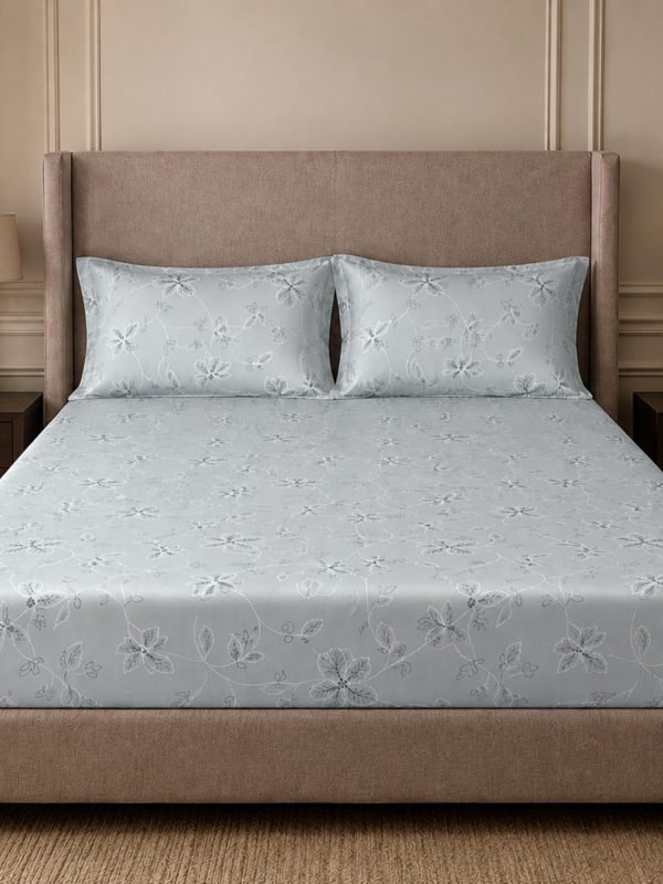 Sleeping Owls 100% Soft Mercerized Cotton Printed Elegance 300TC Super King Bedsheet With 2 Pillow Covers