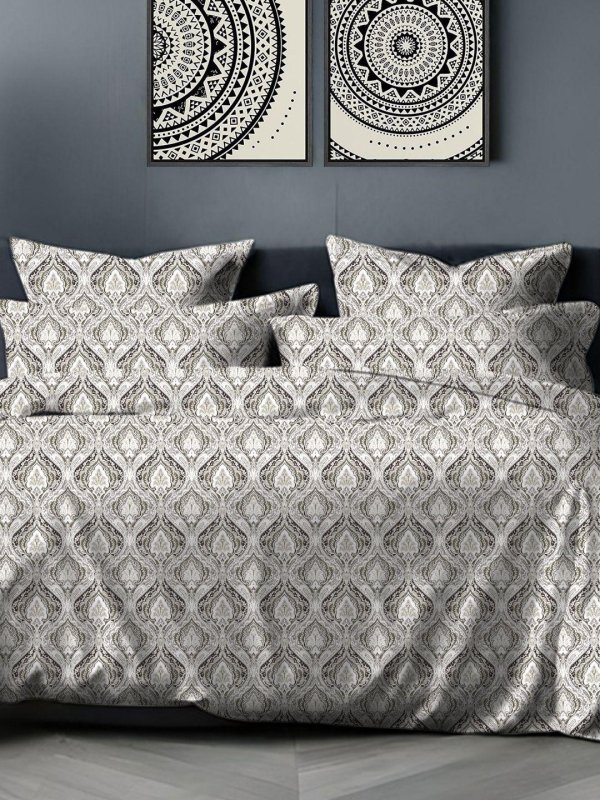 Sleeping Owls 100% Soft Mercerized Cotton Printed Imperial Bloom 300TC Super King Bedsheet With 2 Pillow Covers